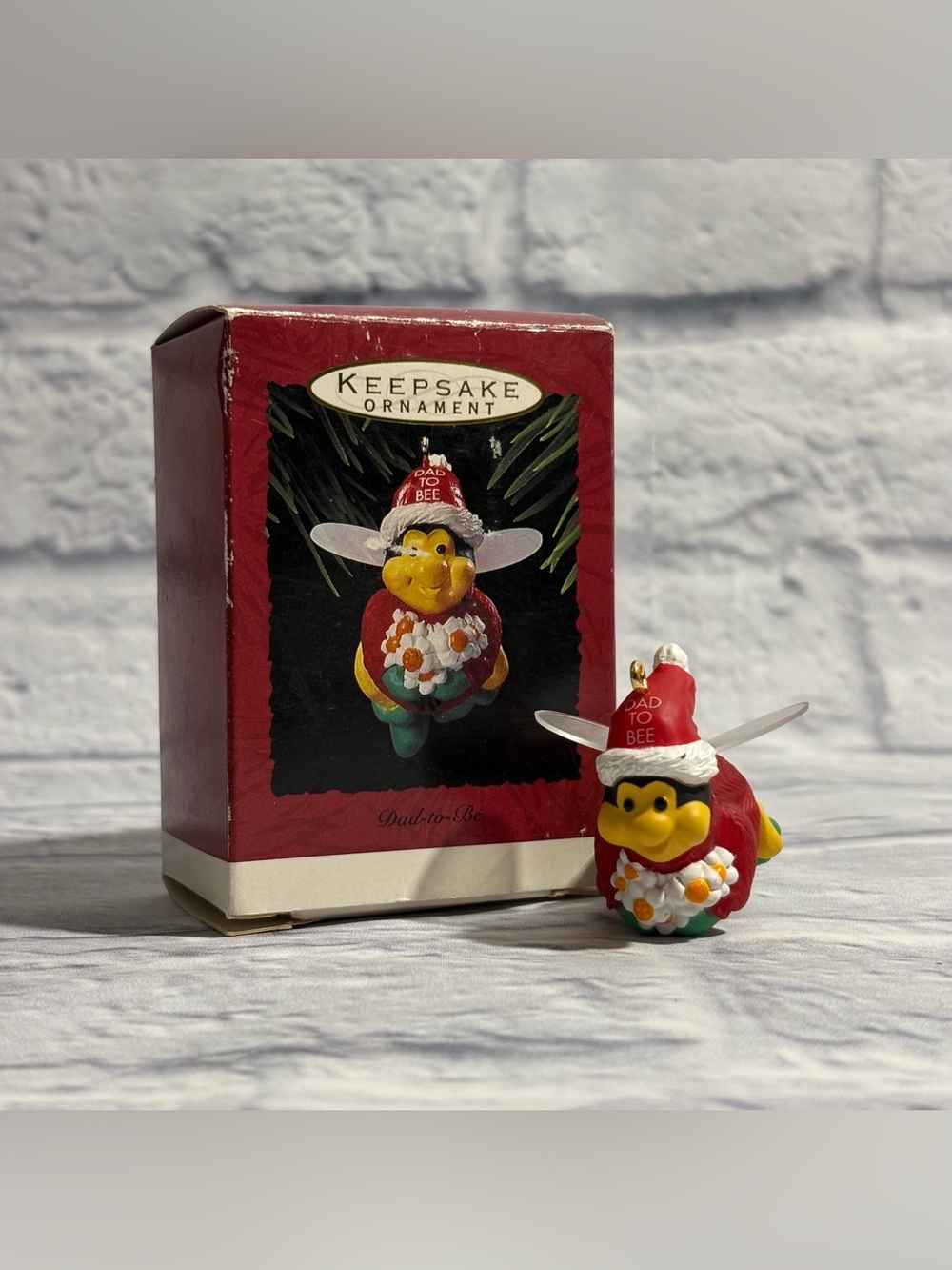 Vintage 1993 Hallmark Keepsake “Dad To Bee” Christmas ornament